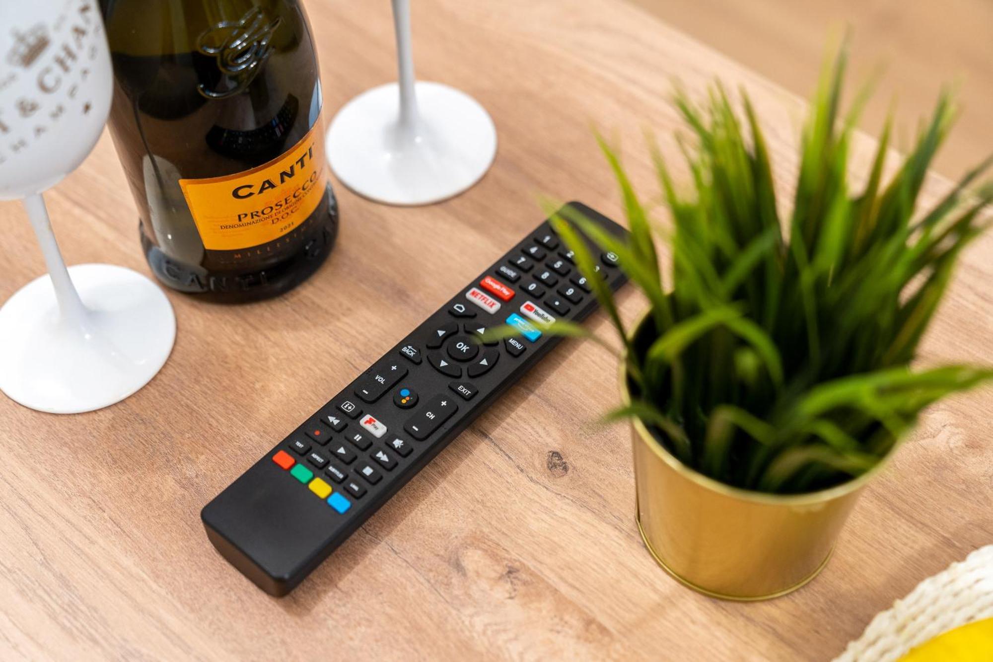 Luxury 3 Bedroom House - Harborne - Parking - Garden - Wifi & Netflix 122G Birmingham Luaran gambar