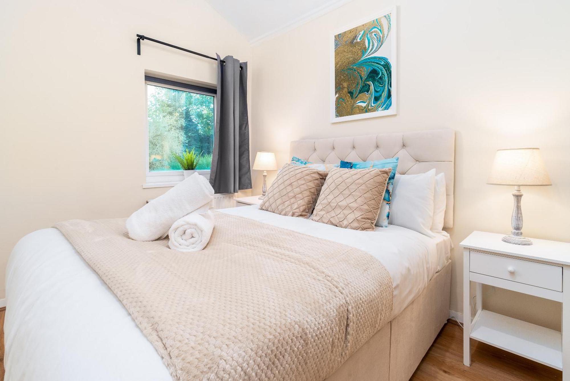 Luxury 3 Bedroom House - Harborne - Parking - Garden - Wifi & Netflix 122G Birmingham Luaran gambar